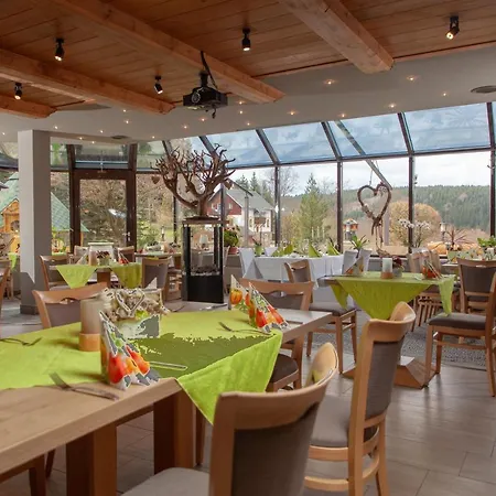 Naturhotel Baerenfels 호텔