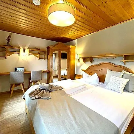 Naturhotel Baerenfels 4*