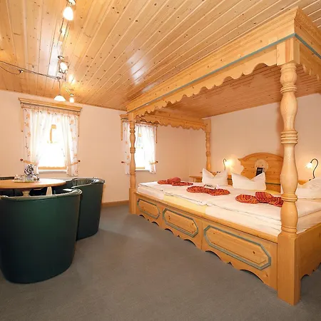 Naturhotel Baerenfels