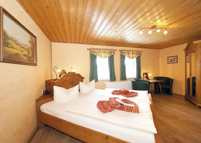 فندق Naturhotel Baerenfels