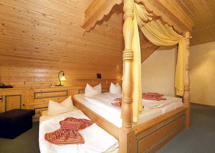 فندق Naturhotel Baerenfels 3*