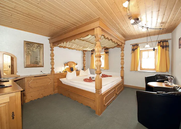 فندق Naturhotel Baerenfels