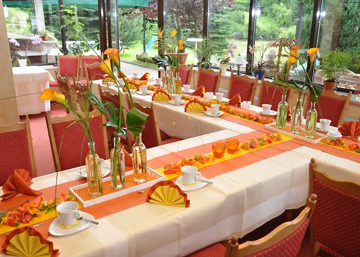 Naturhotel Baerenfels فندق