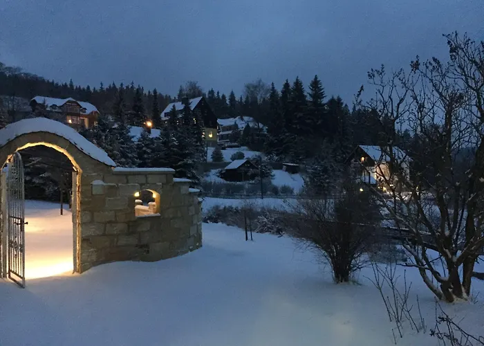 Naturhotel Baerenfels فندق Altenberg